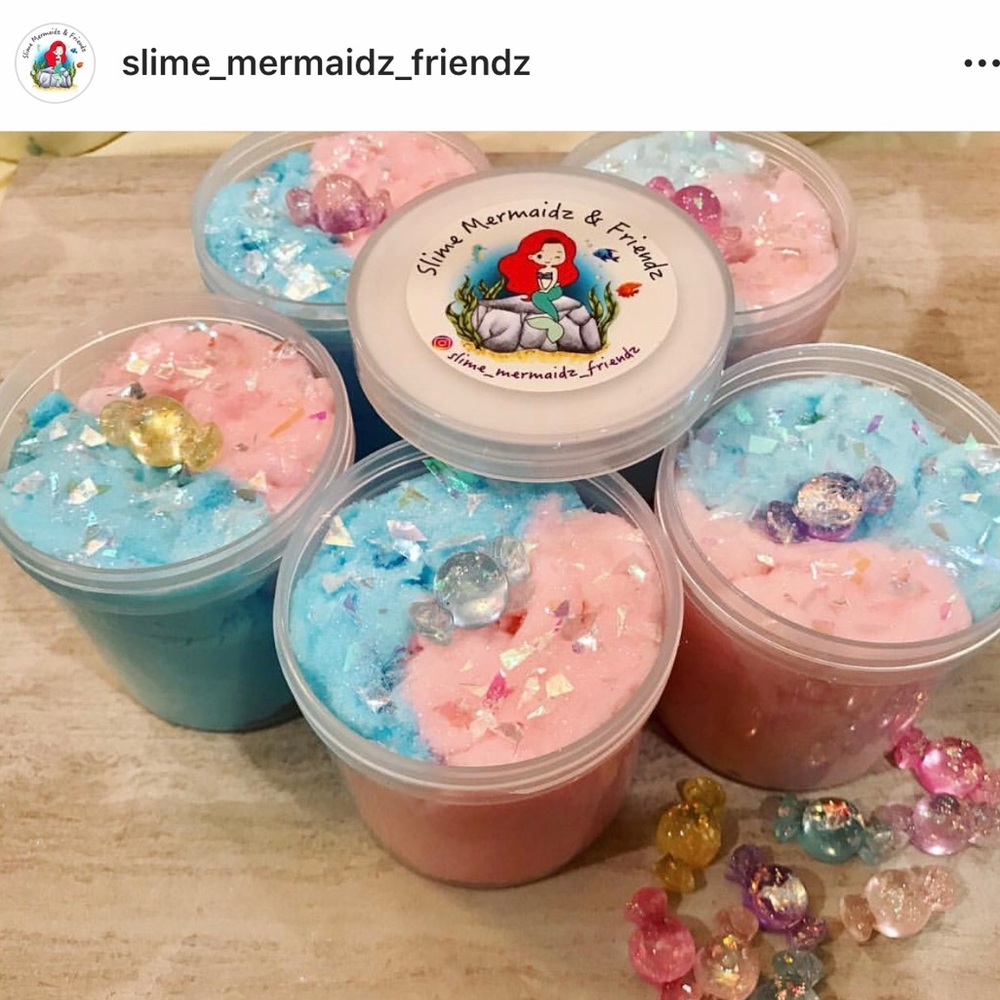 Cotton Candy Cloud slime. Scented like it’s name.